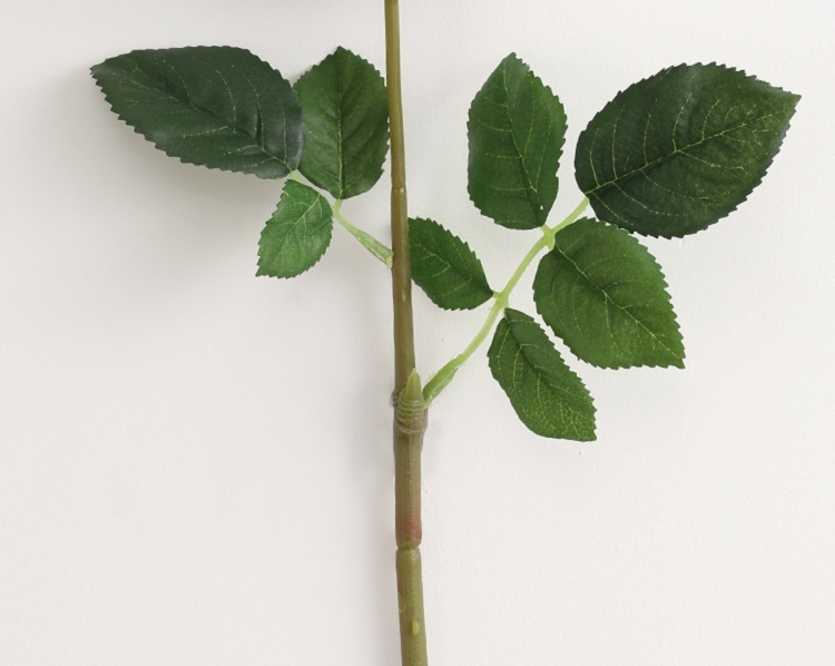 European high-grade rose flower artificial flower feel moisturizing fake flower single branch Living room dining table decoration