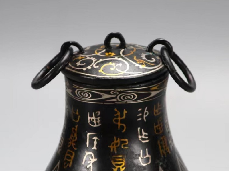 Bronze antique ornaments, Han dynasty gold and silver inscriptions, round pots, wine and water, bronze craft collections