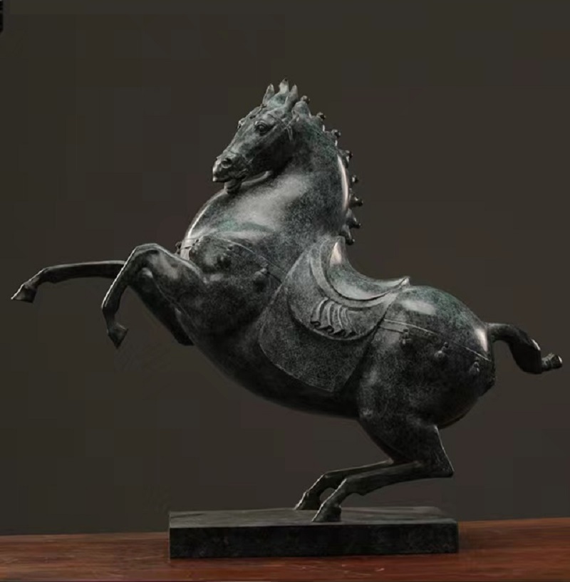 Savakoo Bronze horse sculpture,living room horse ornaments