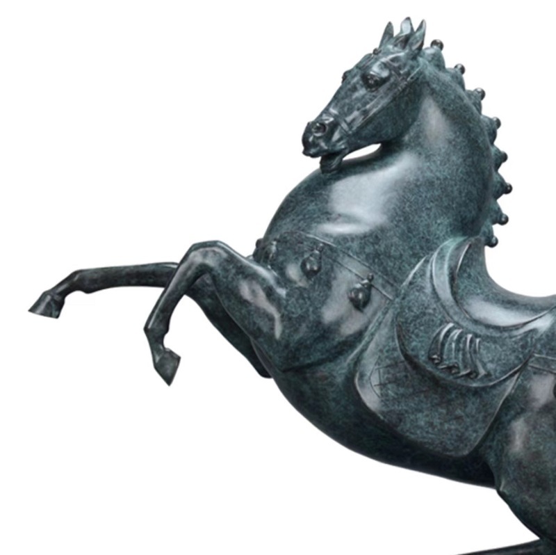Savakoo Bronze horse sculpture,living room horse ornaments