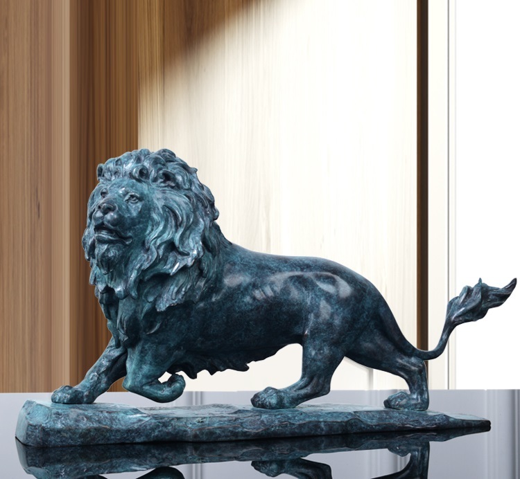 Savakoo Bronze Lion King Sculpture, Art Opening Gift