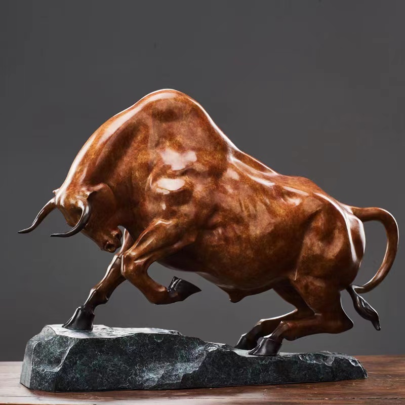 Savakoo Bronze bull sculpture, entryway, office decoration, home ornaments, artwork