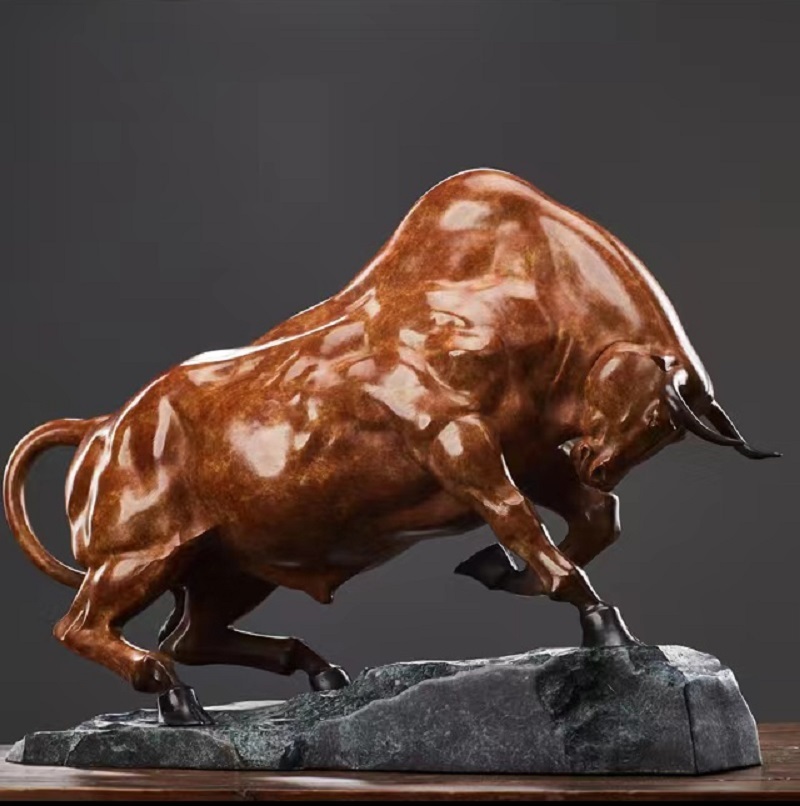 Savakoo Bronze bull sculpture, entryway, office decoration, home ornaments, artwork