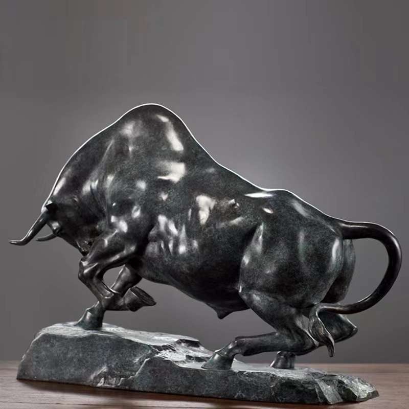 Savakoo Bronze bull sculpture, entryway, office decoration, home ornaments, artwork