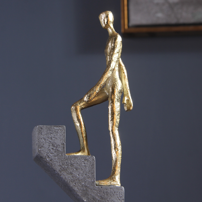 Savakoo-Resin sculpture Climbing,Creative meeting room decor