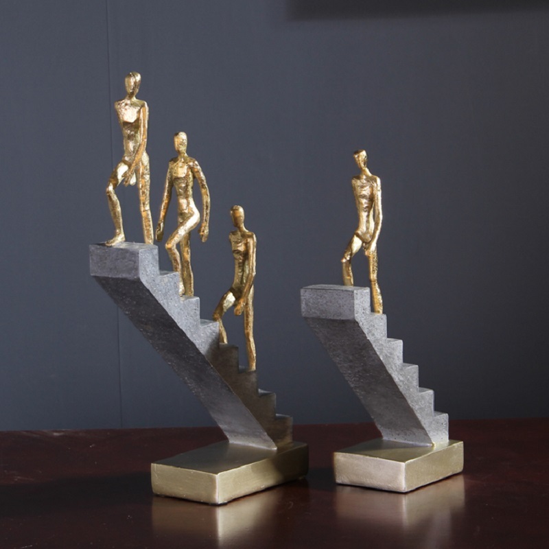 Savakoo-Resin sculpture Climbing,Creative meeting room decor