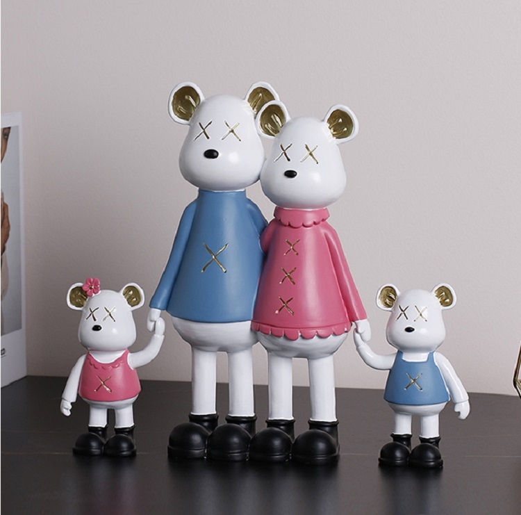 Savakoo Resin Violent bear family of four,family happiness gift