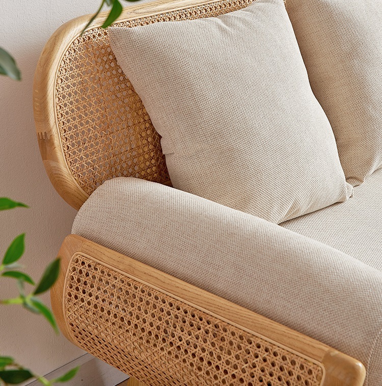 Savakoo Rattan three-seat sofa,in living room