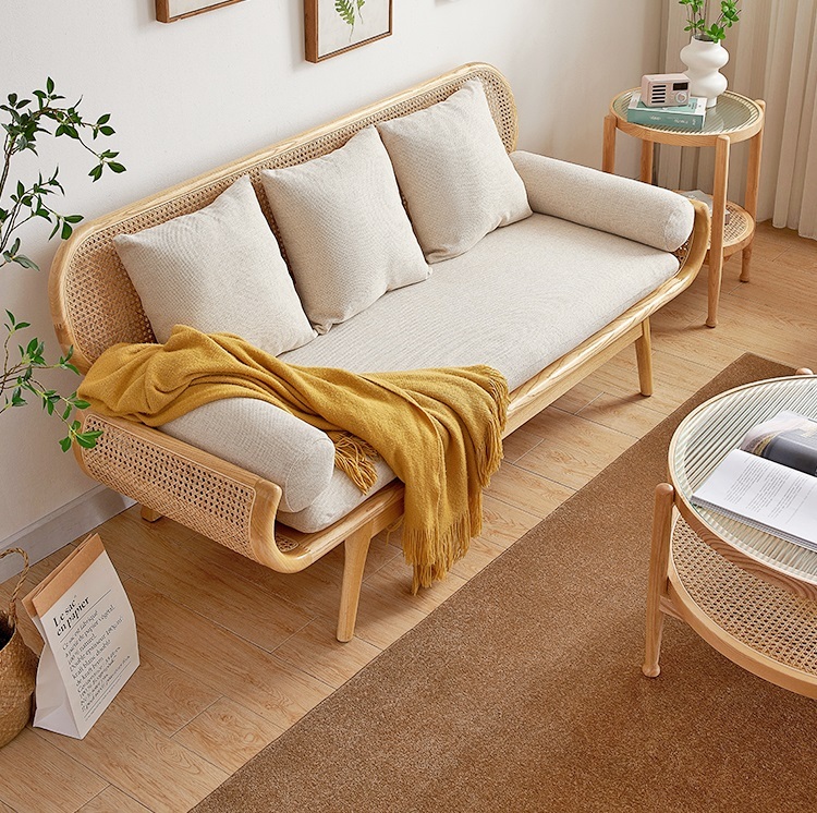 Savakoo Rattan three-seat sofa,in living room