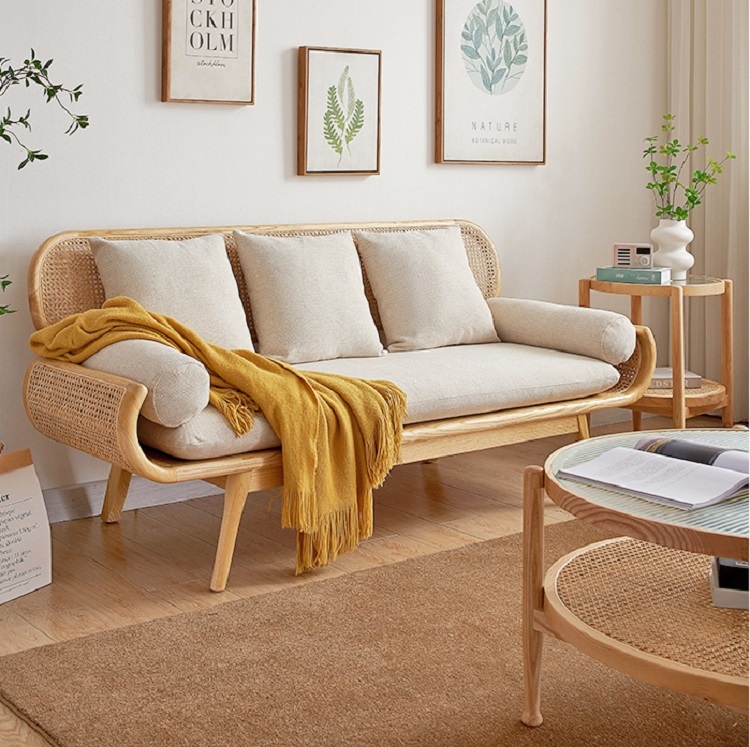 Savakoo Rattan three-seat sofa,in living room