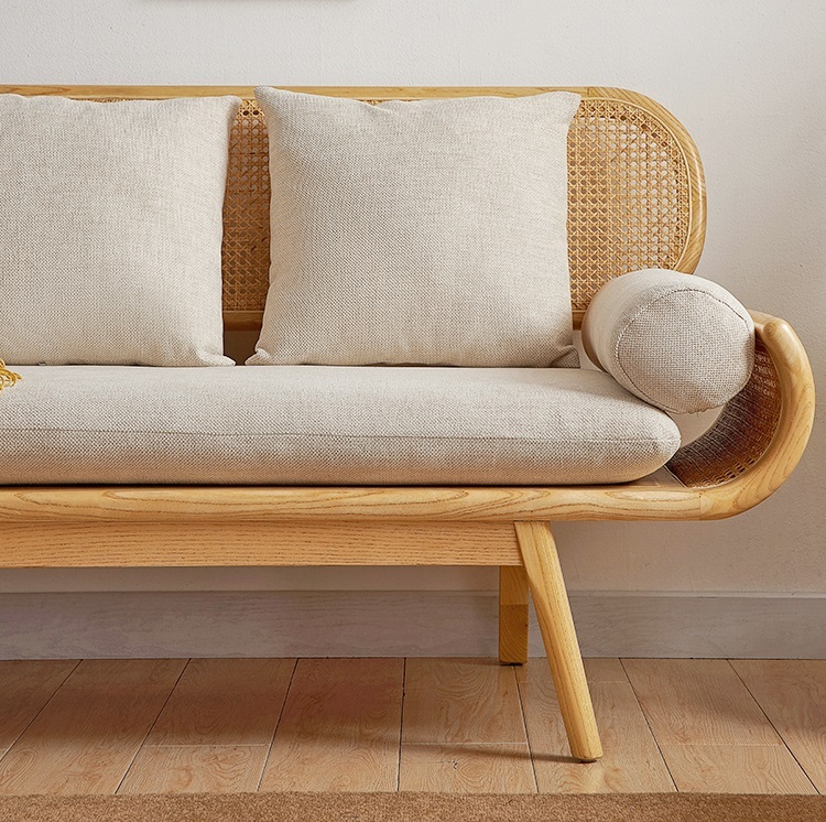 Savakoo Rattan three-seat sofa,in living room
