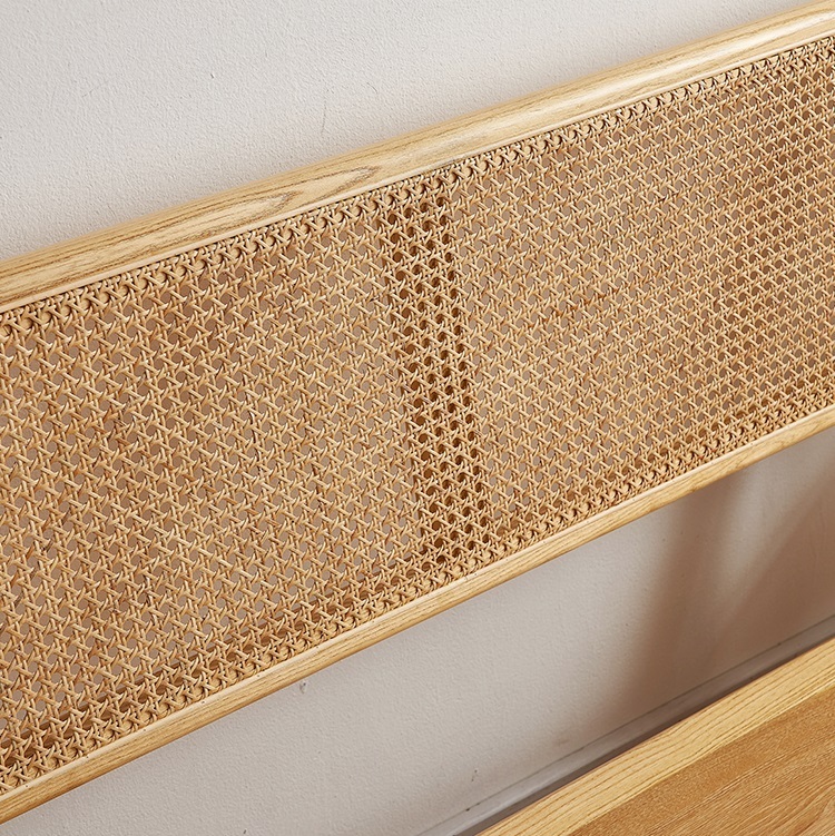 Savakoo Rattan three-seat sofa,in living room