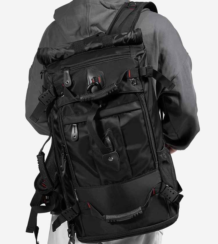 Mountaineering backpack