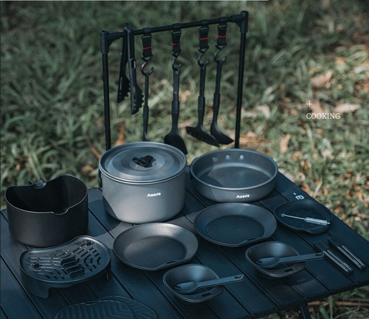 Outdoor cooking suit