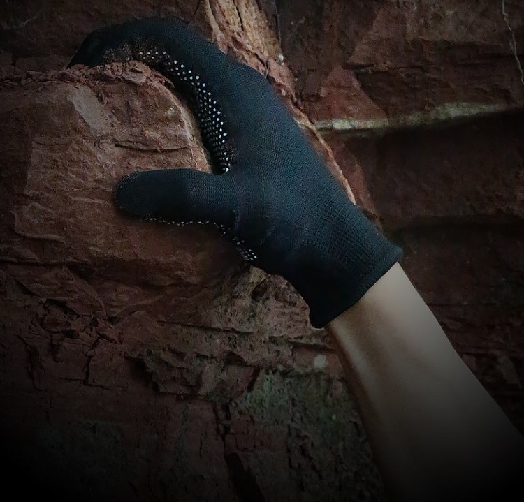 Outdoor gloves