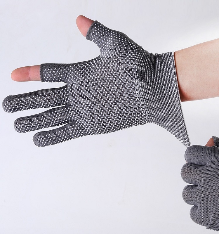Outdoor gloves