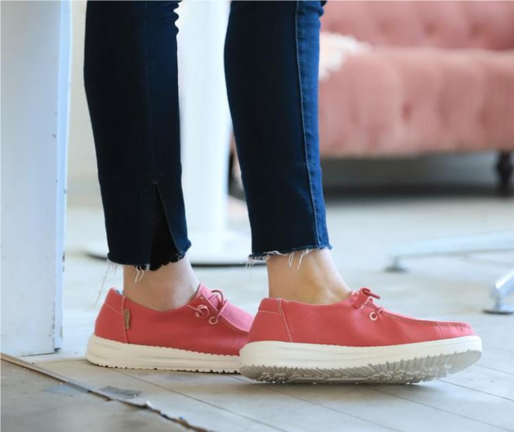 Women's Fashionable Canvas Shoes