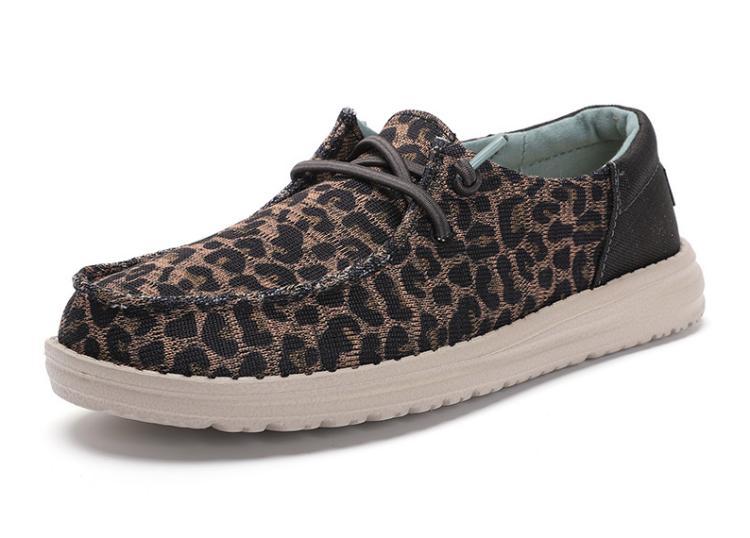 Women's Leopard Print Canvas Shoes