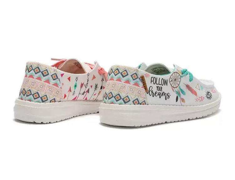 Women's Trend Graffiti Canvas Shoes