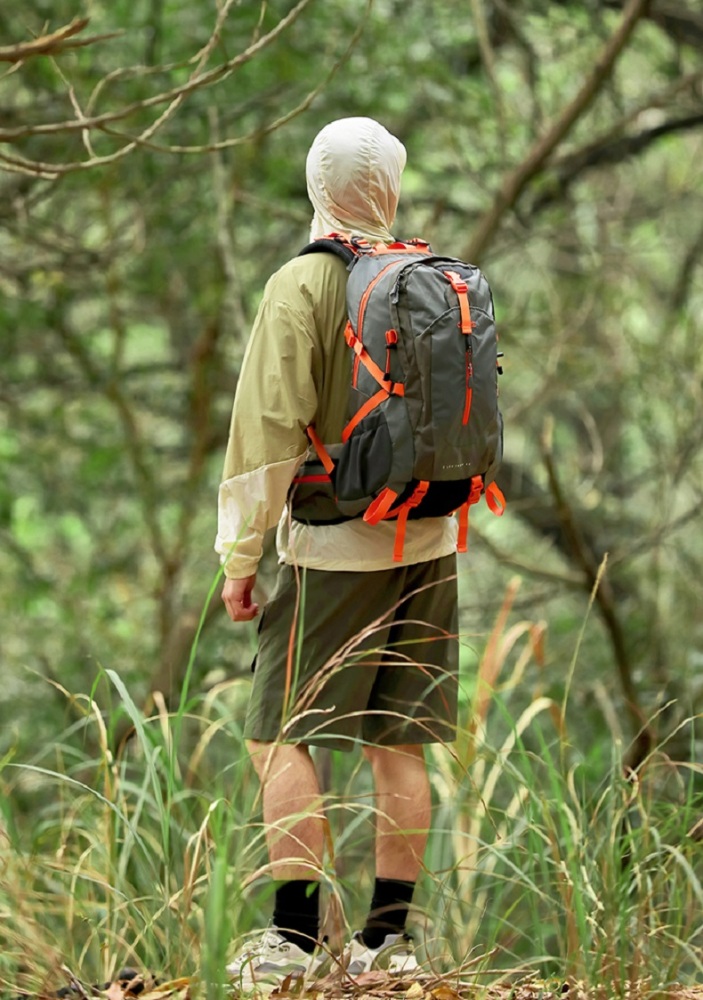 Outdoor hiking bag