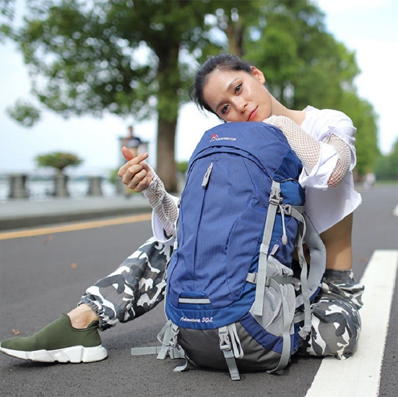 Outdoor hiking bag （Blue）