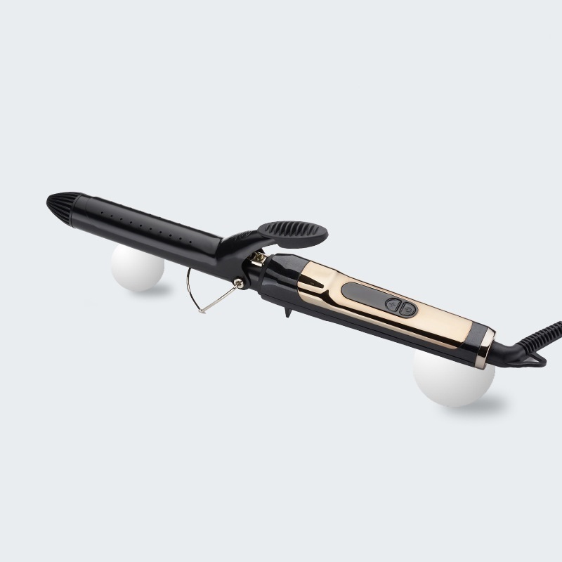 Black Clipped Curling Iron
