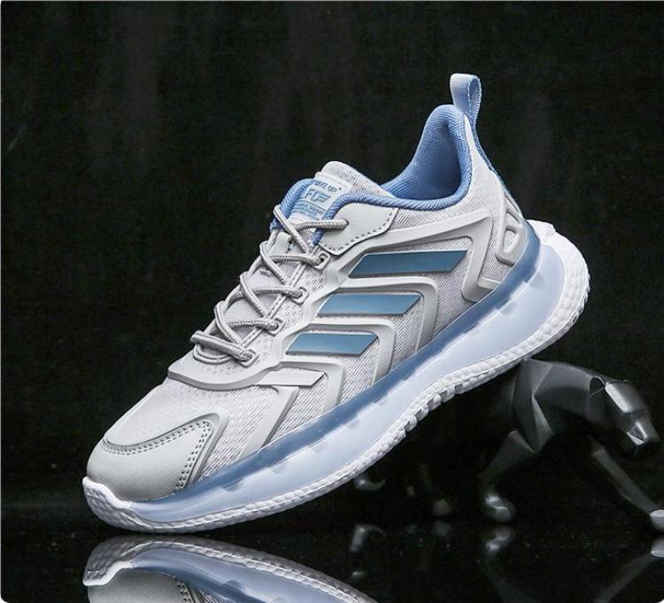 Men's Pliable Running Shoes