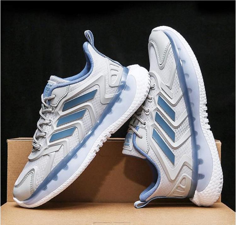 Men's Pliable Running Shoes