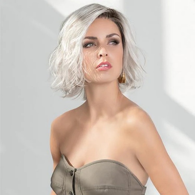 Short Wavy Bob Wigs
