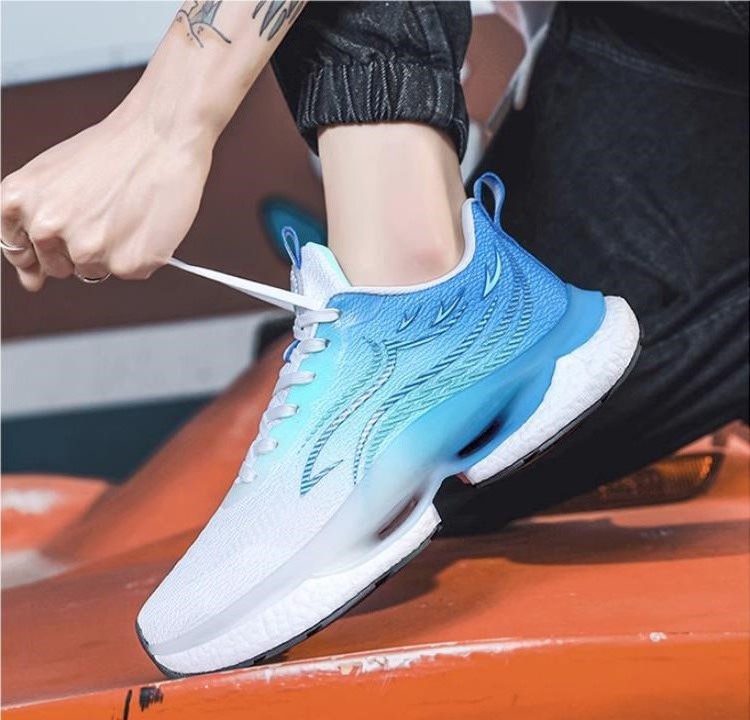Durable Trail Running Shoes for Men