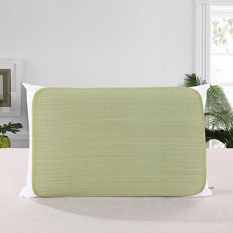 No embroidered grass mat pillow piece