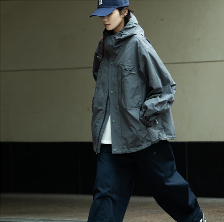 All-Purpose Multi-Pocket Shell