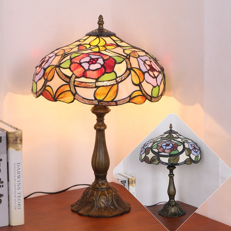 Tiffany Style Decorative Table Lamp