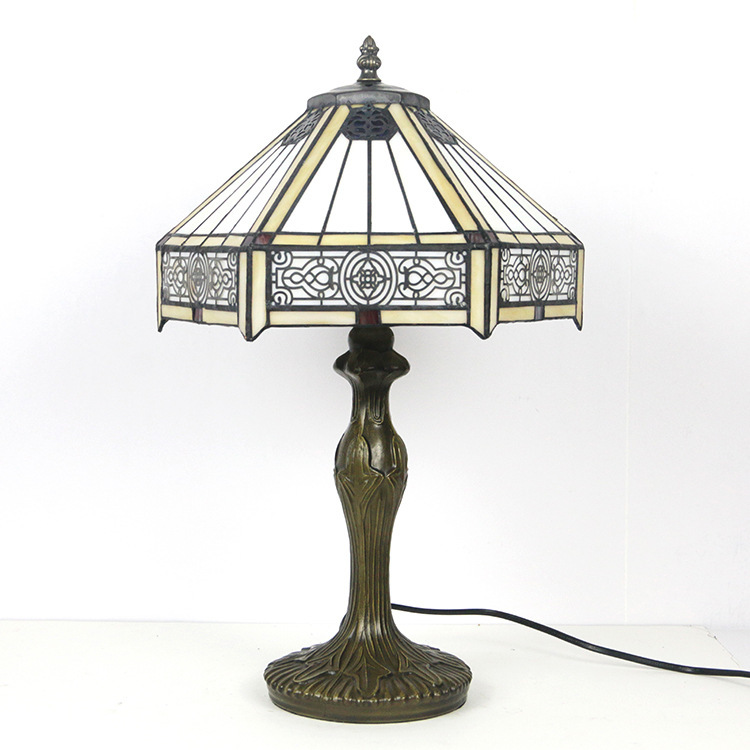 Tiffany Style Bedside Table Lamp