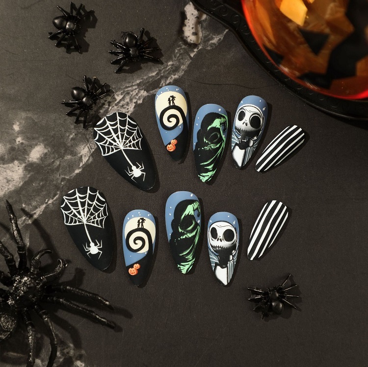 Halloween Skull Press On Nails
