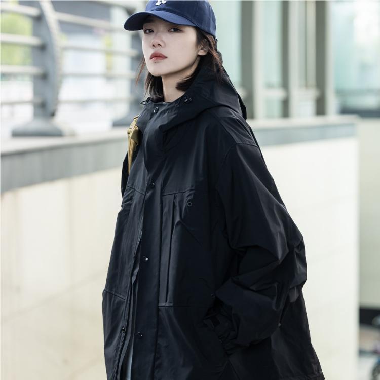 All-Purpose Multi-Pocket Shell