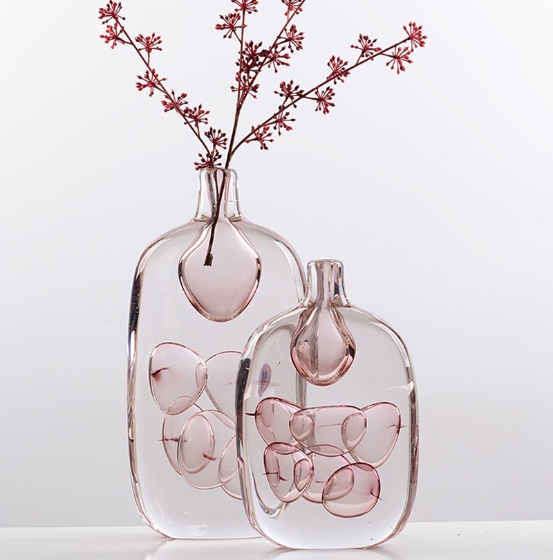 Luxury glazed glass vase