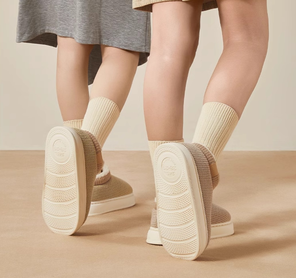 Women  knitted House Slippers