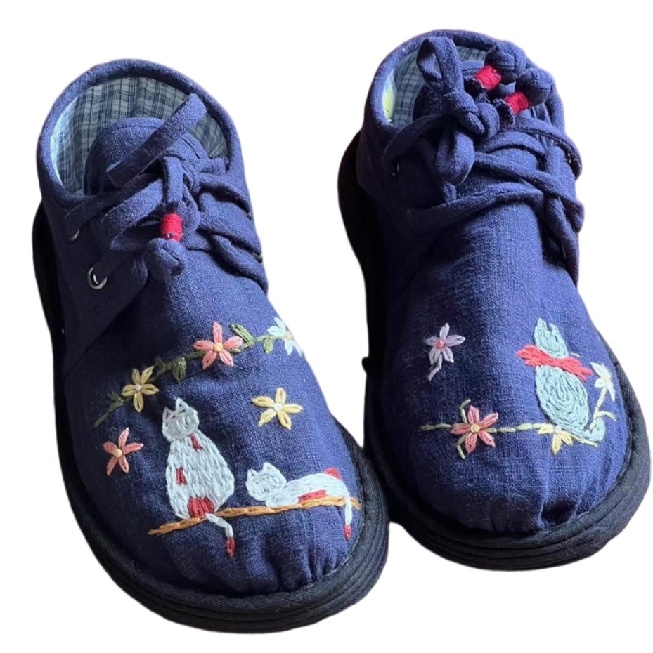 handmade embroidery fabric shoes