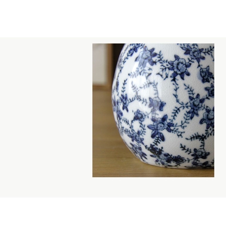 art procelain ornaments