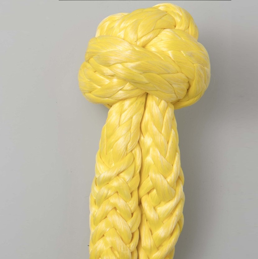 Soft connection shackle