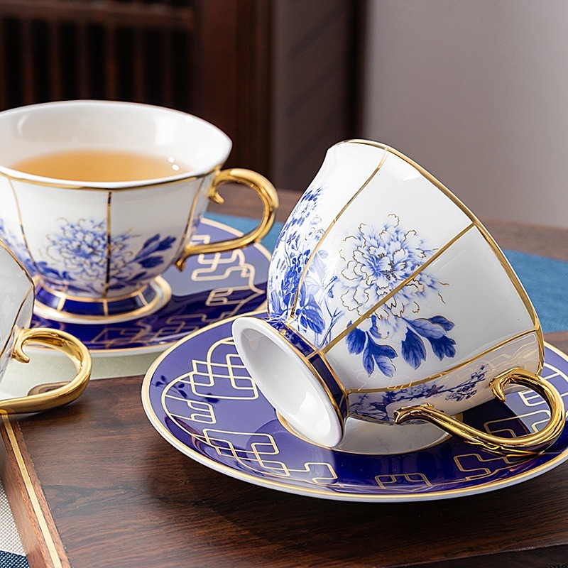 luxury hand painting coffee cup