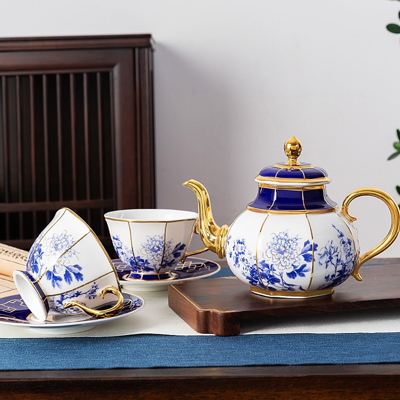 luxury hand painting coffee cup