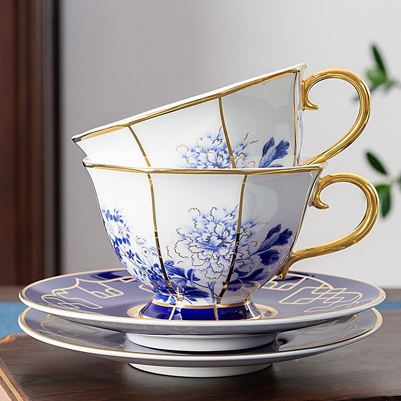 luxury hand painting coffee cup