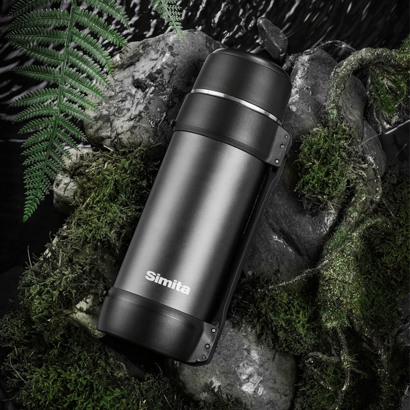 Big capacity thermos