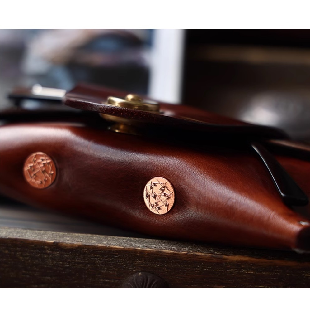 Leather glasses case