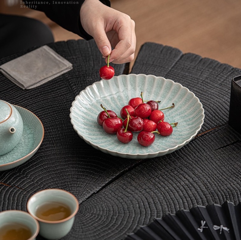 High-end banquet ceramic fruit bowl