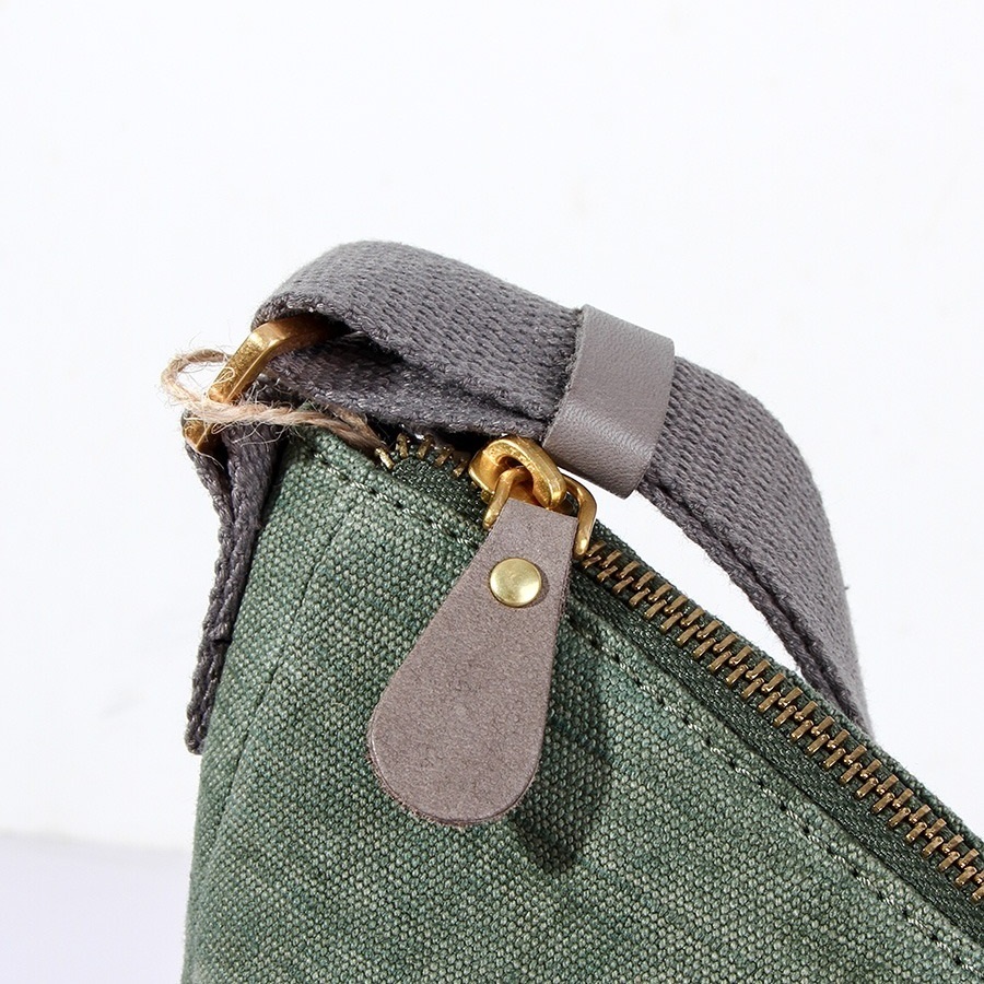 Leisure canvas bag