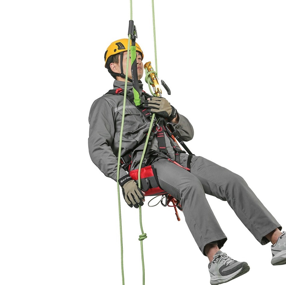 Outdoor seat belt