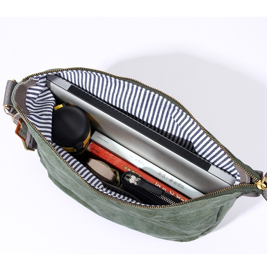 Leisure canvas bag